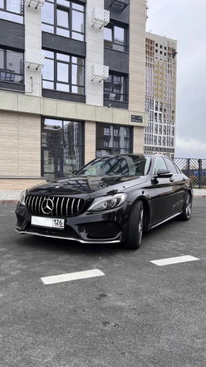 Mercedes C